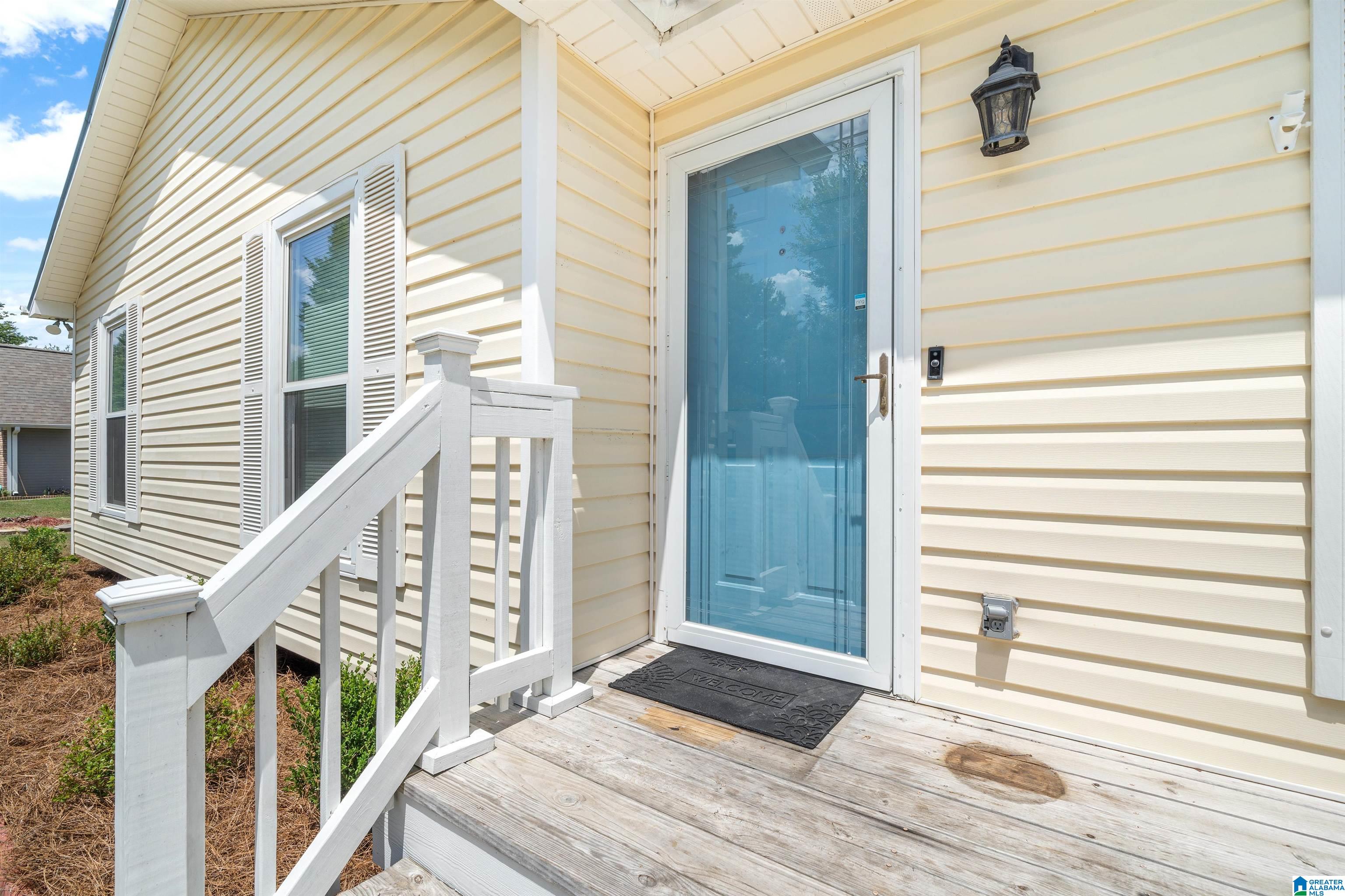 204 Coral Circle Alabaster, AL 35007 - Photo 4 of 22