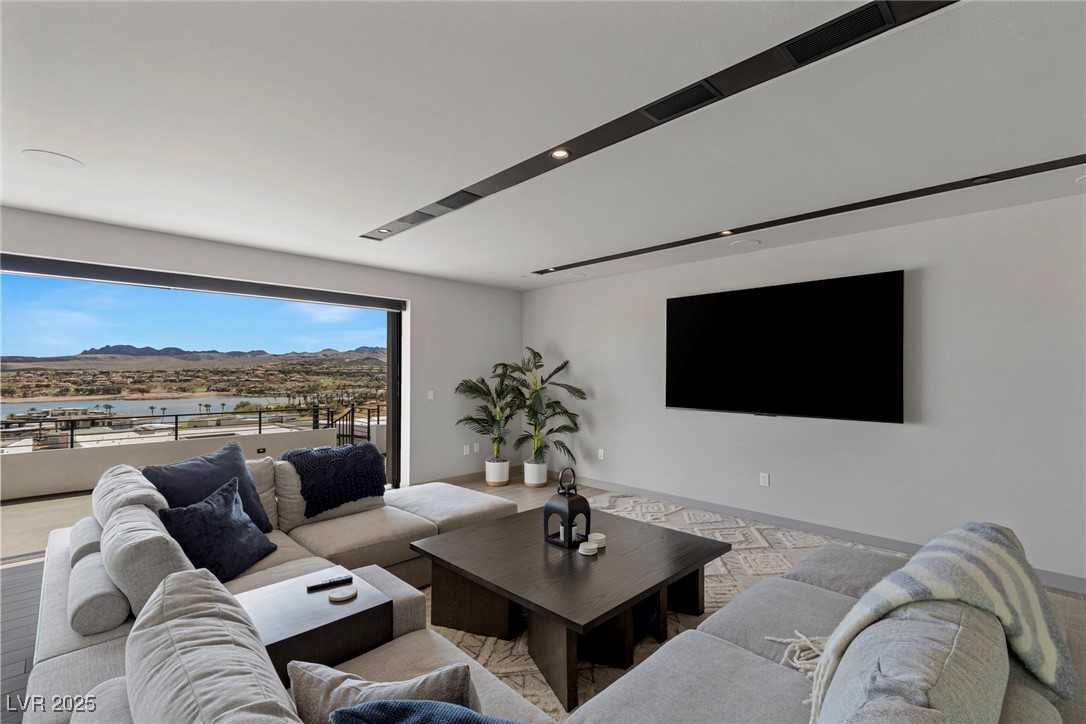 29 Falling Ridge Lane Henderson, NV 89011 - Photo 37 of 87 Gallery Image 37