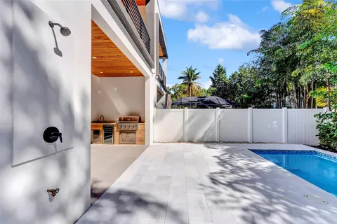 $1,475,000 | 812 Southeast 12th Street, Unit 812, Fort Lauderdale, FL 33316