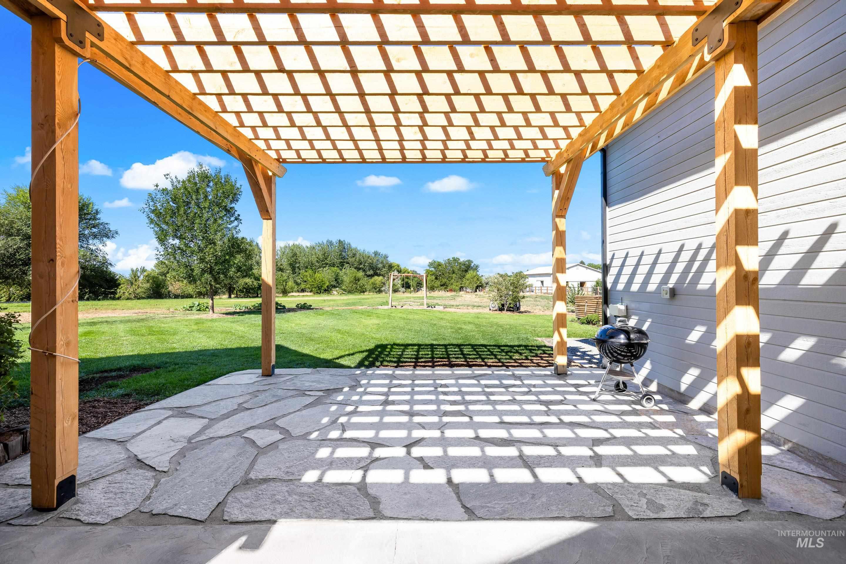 14119 Silver Ridge Road Caldwell, ID 83607 - Photo 45 of 50 View of patio