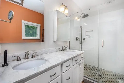 $1,299,000 | 15 Lindsey Street, Marblehead, MA 01945