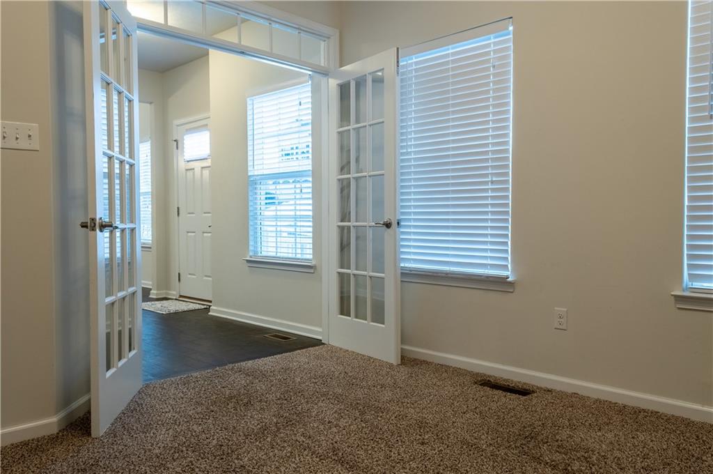 129 Saddle Ridge Drive Oakdale, PA 15071 - Photo 3 of 25