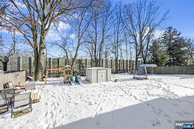 $799,000 | 19 Vivian Avenue, Emerson, NJ 07630