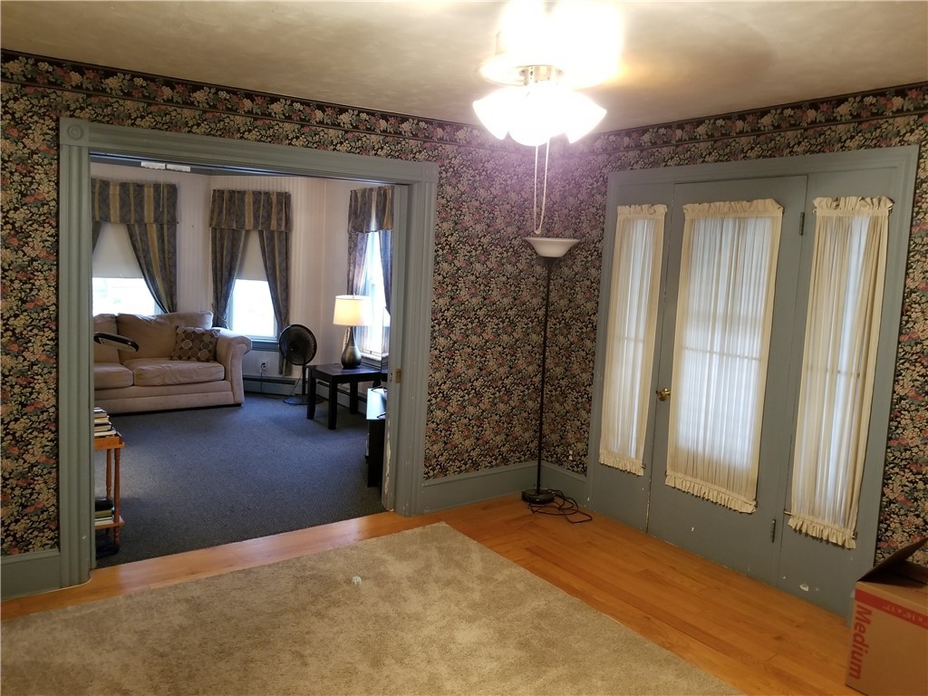 127 Bennett Street Woonsocket, RI 02895 - Photo 4 of 22