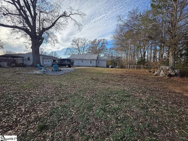 $249,500 | 121 State Rd S-42-4272, Woodruff, SC 29388