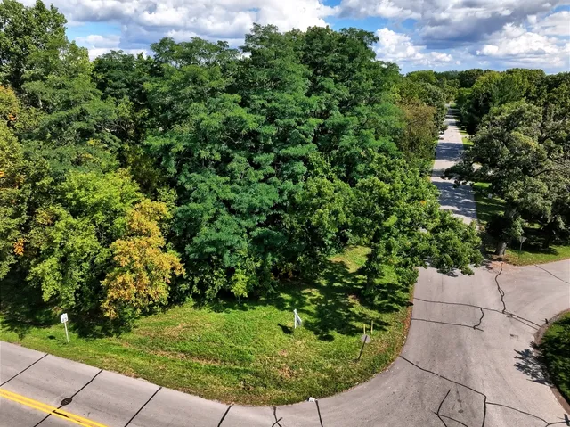 $48,000 | 9367 Clover Road, Unit 9371, Bloomfield, WI 53128