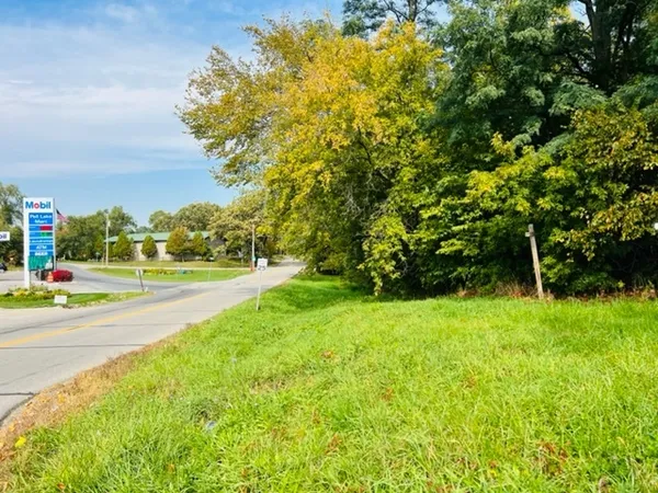 $48,000 | 9367 Clover Road, Unit 9371, Bloomfield, WI 53128