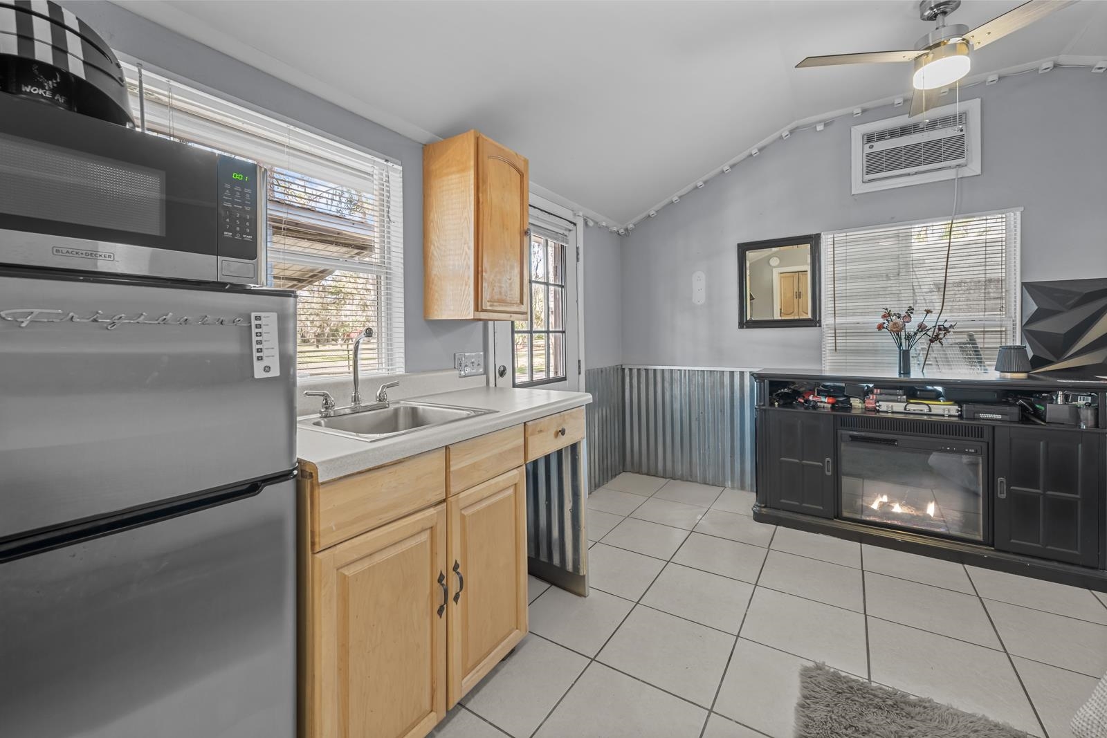 130 Cedar Creek Road Palatka, FL 32177 - Photo 50 of 73 a kitchen with stainless steel appliances a stove sink and cabinets