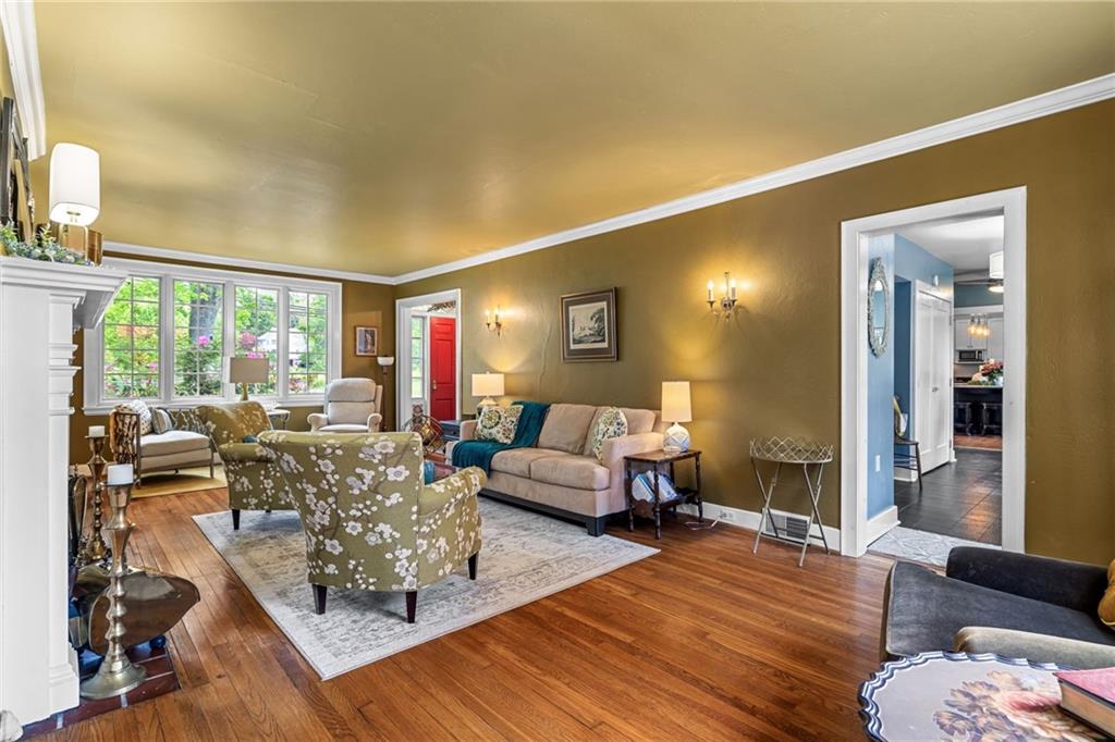 843 West Ingomar Road Pittsburgh, PA 15237 - Photo 7 of 49 Gallery Image 7