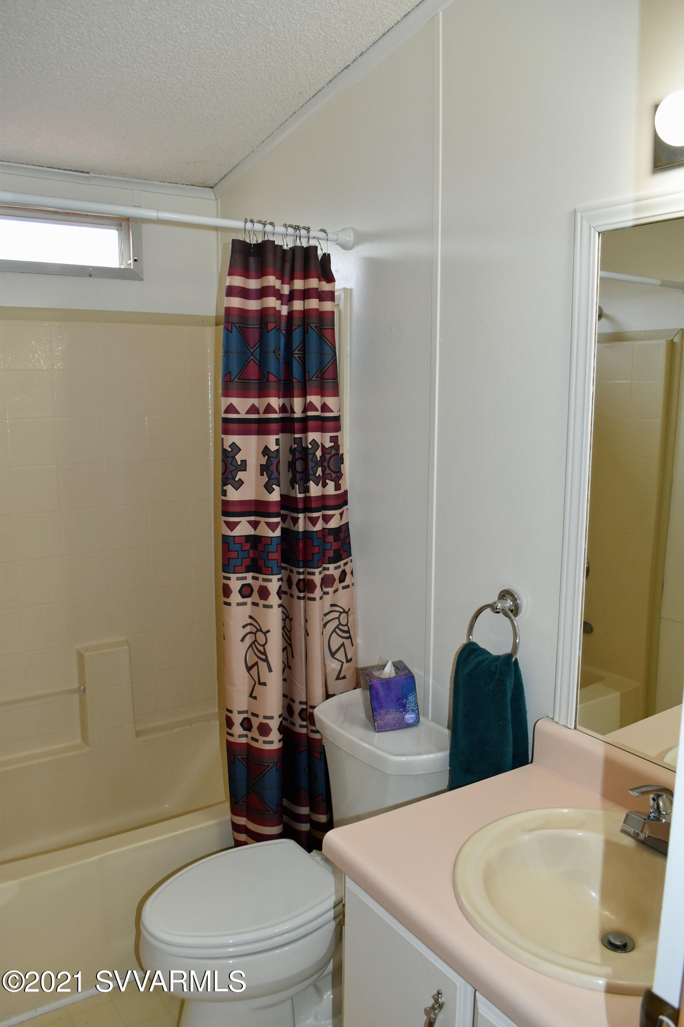 2810 Raven Road Sedona, AZ 86336 - Photo 14 of 24 Raven Guest Bath