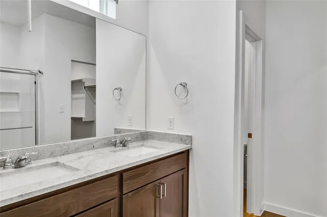 $3,050 | 3949 Bernese Drive, Unit SYCAMORE, McKinney, TX 75071