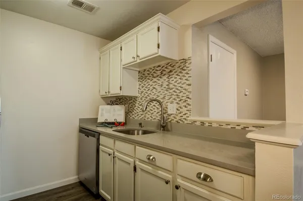 $235,500 | 10920 West Florida Avenue, Unit 416, Lakewood, CO 80232