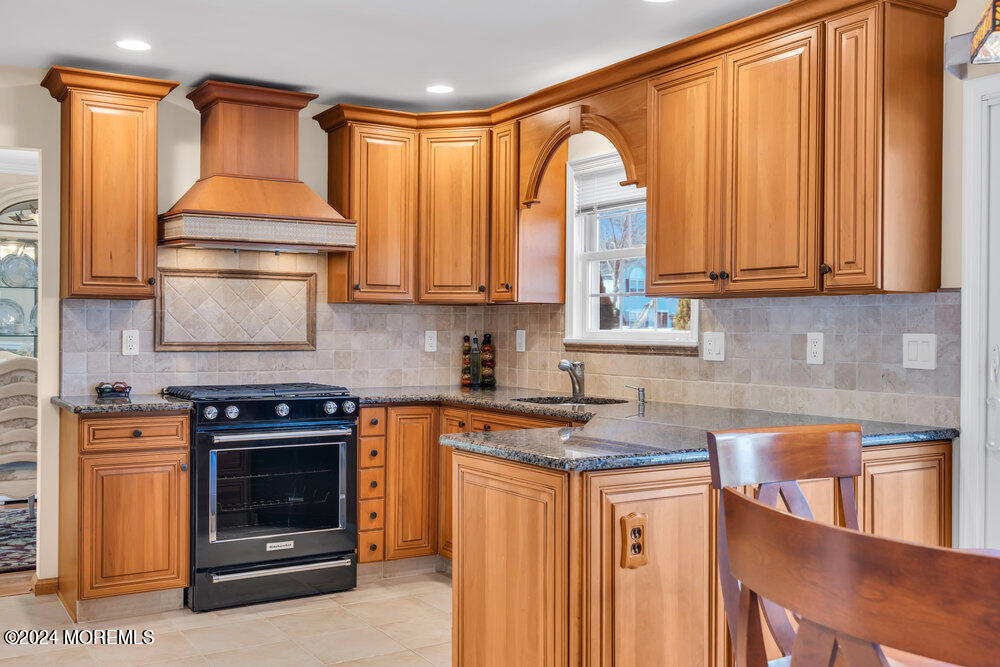 39 Sun Hollow Road Howell, NJ 07731 - Photo 18 of 66 029_dsc07494