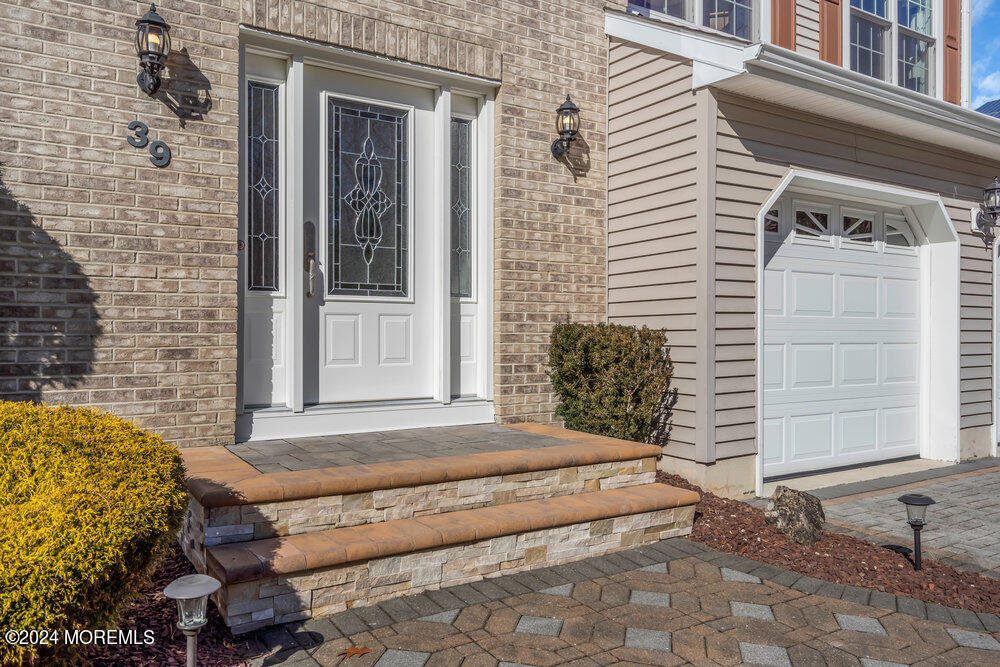 39 Sun Hollow Road Howell, NJ 07731 - Photo 2 of 66 012_dsc07654