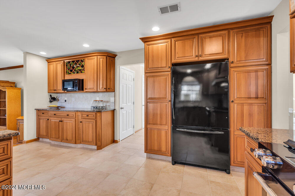 39 Sun Hollow Road Howell, NJ 07731 - Photo 24 of 66 035_dsc07524