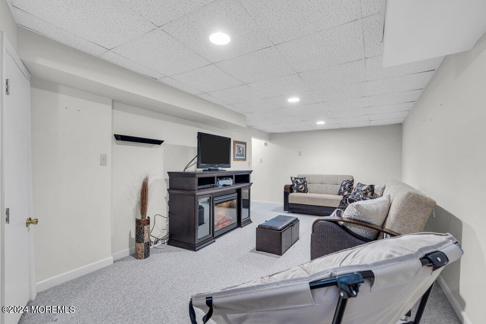 39 Sun Hollow Road Howell, NJ 07731 - Photo 45 of 66 059_dsc07644