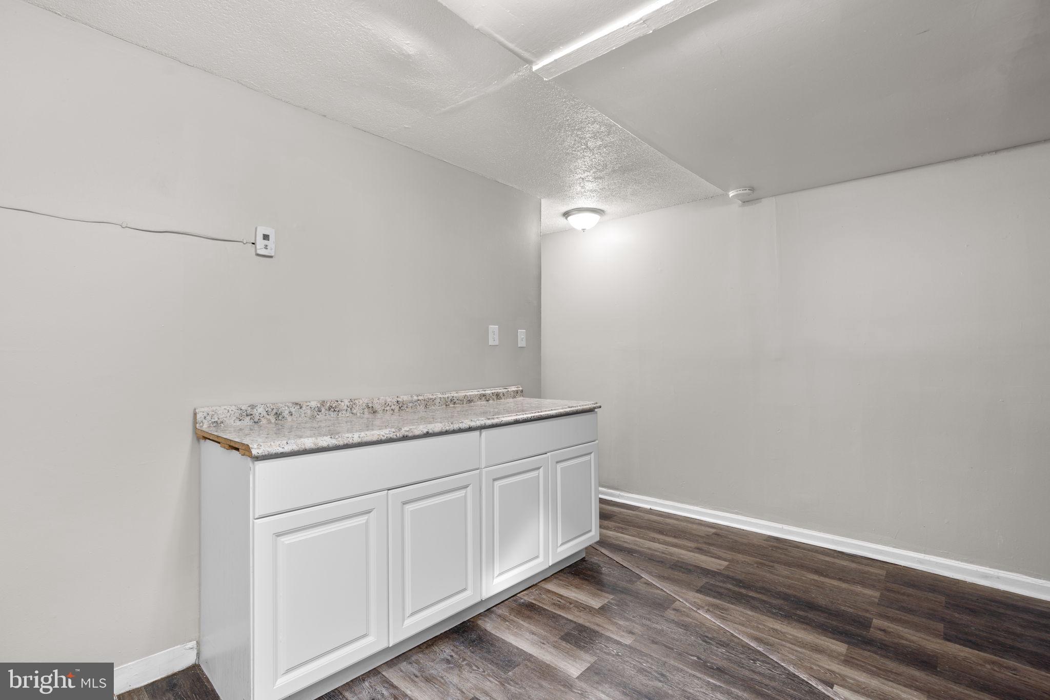 517 Mosher Street Baltimore, MD 21217 - Photo 20 of 45 a utility room with washer and dryer