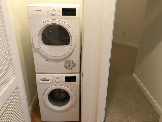 $2,583 | 875 Elm Street, Unit 304, Manchester, NH 03101