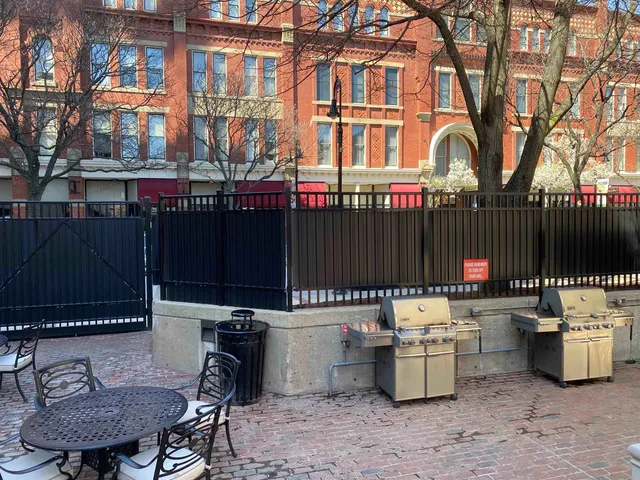 $2,583 | 875 Elm Street, Unit 304, Manchester, NH 03101