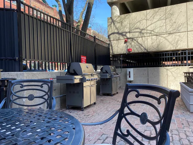 $2,583 | 875 Elm Street, Unit 304, Manchester, NH 03101