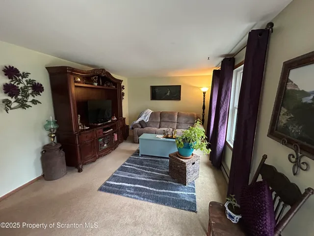 $329,000 | 7 Hollow Crest Road, Tunkhannock, PA 18657