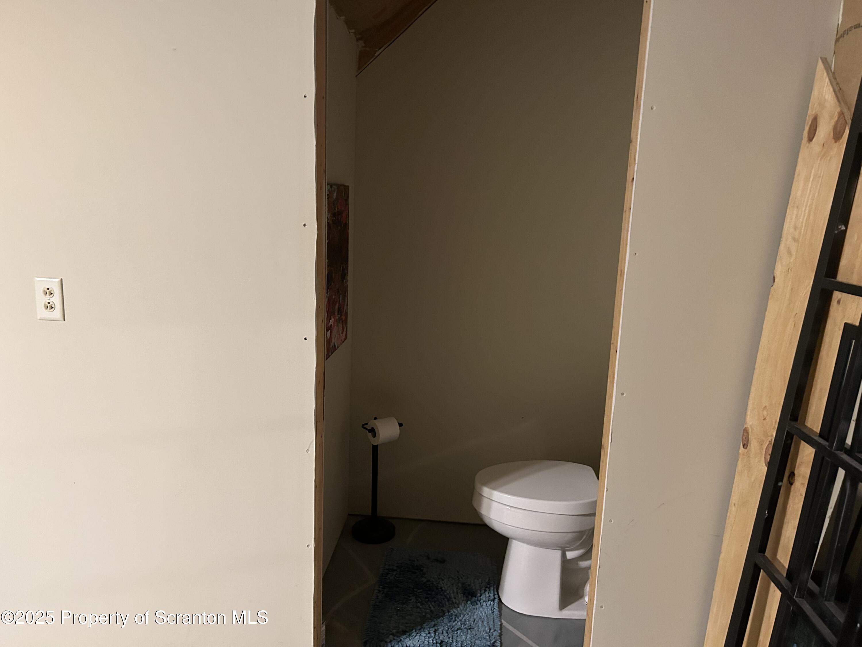 7 Hollow Crest Road Tunkhannock, PA 18657 - Photo 36 of 41 IMG_1101