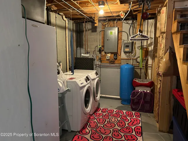 $329,000 | 7 Hollow Crest Road, Tunkhannock, PA 18657