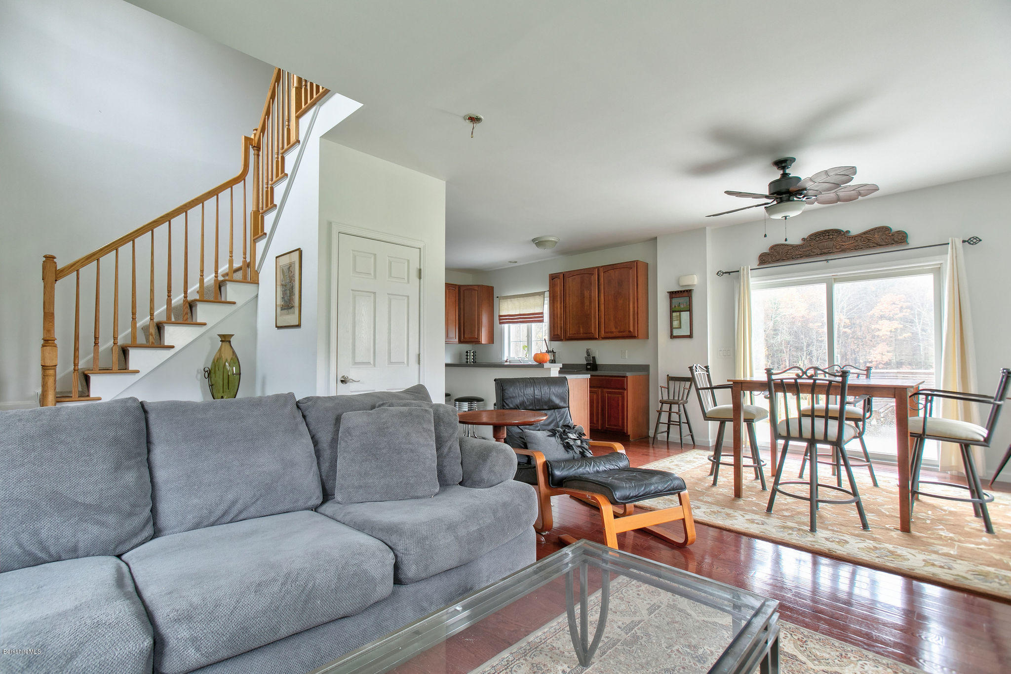 185 Hulett Hill Road Sheffield, MA 01257 - Photo 13 of 29 living room