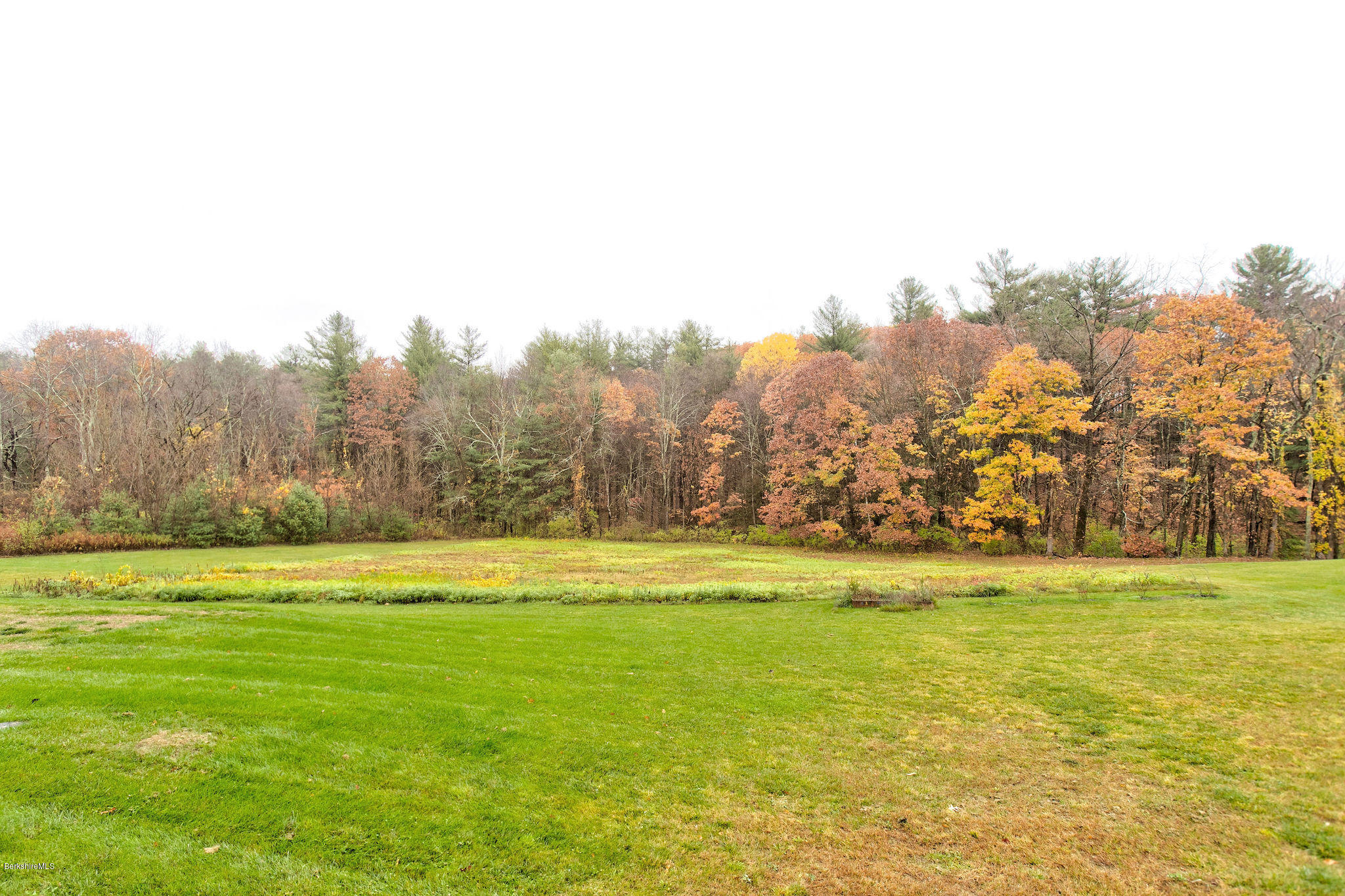 185 Hulett Hill Road Sheffield, MA 01257 - Photo 6 of 29 view