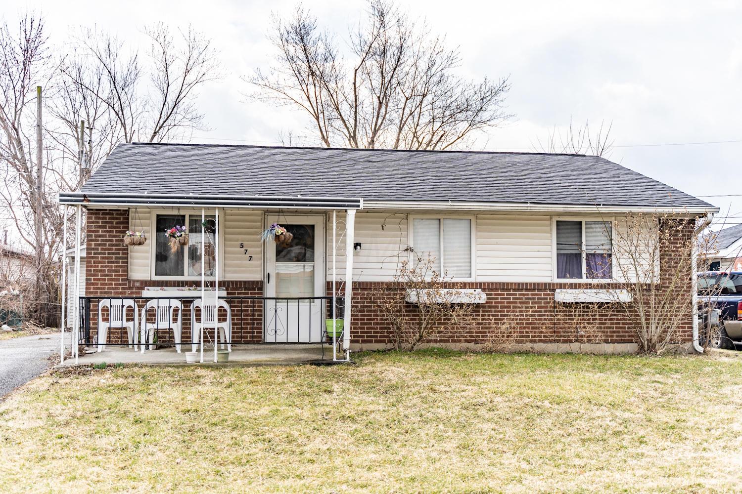 577 Cedarwood Road Columbus, OH 43207 - Photo 1 of 35 Gallery Image 1
