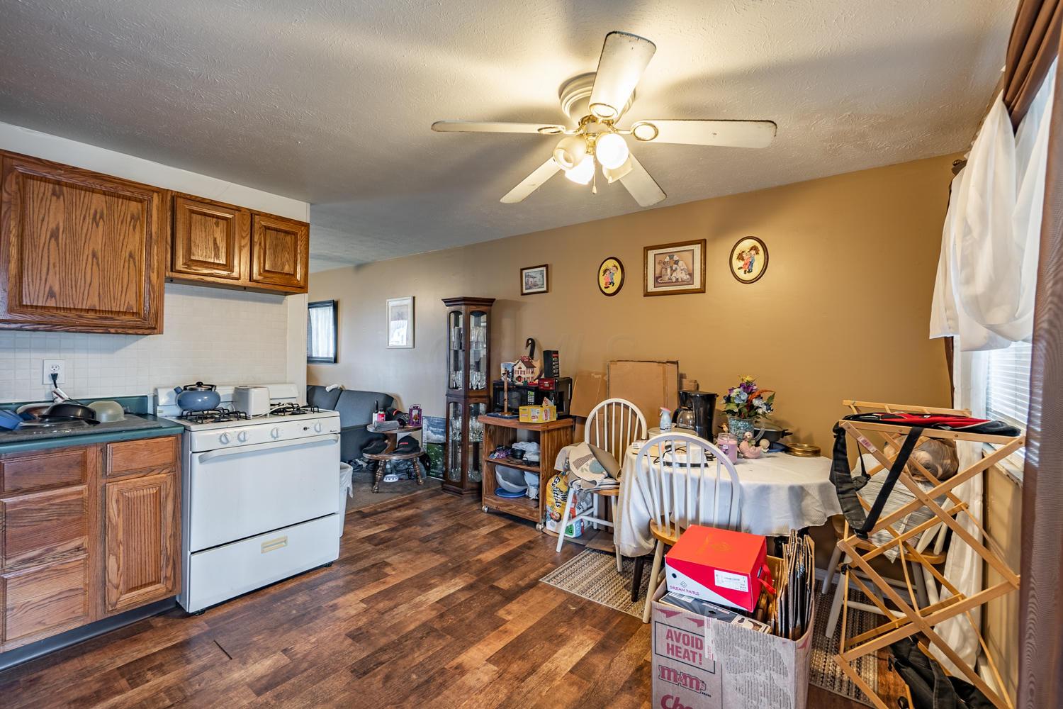 577 Cedarwood Road Columbus, OH 43207 - Photo 8 of 35 Gallery Image 8