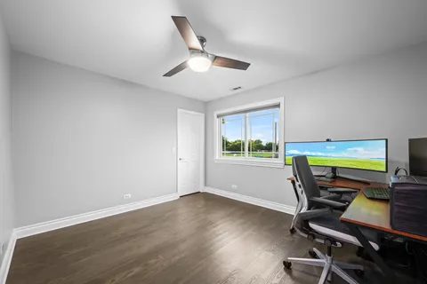 $899,000 | 421 West Hawthorne Street, Arlington Heights, IL 60004