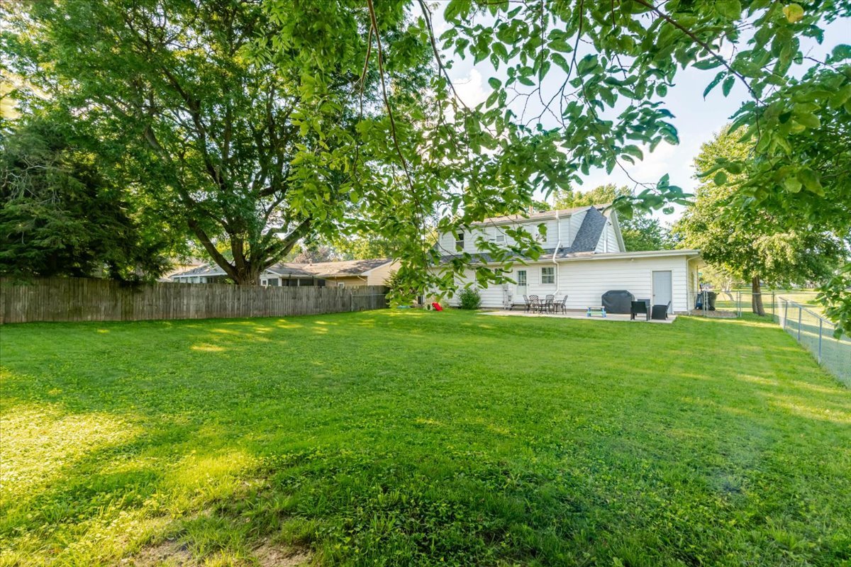901 Ruston Avenue Normal, IL 61761 - Photo 38 of 40