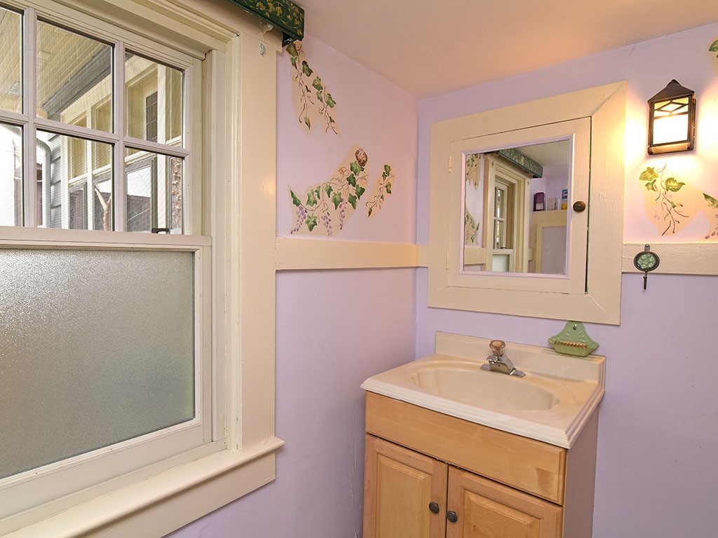 54 Corwin Road Rochester, NY 14610 - Photo 20 of 50