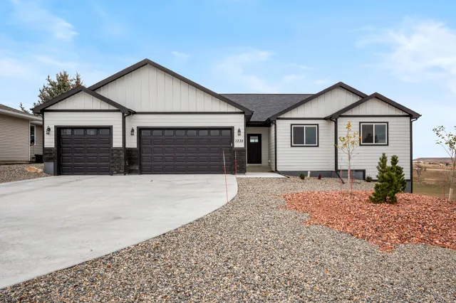 $629,500 | 1335 Eagle View Drive, Buffalo, WY 82834