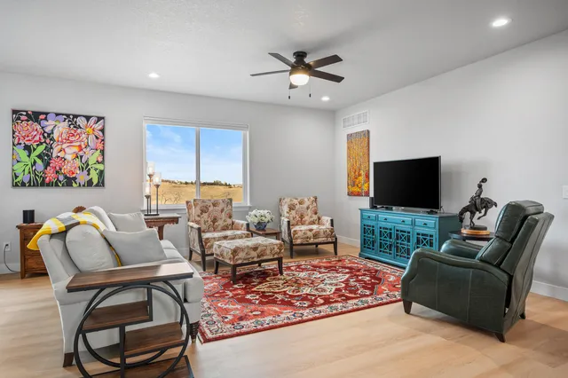 $629,500 | 1335 Eagle View Drive, Buffalo, WY 82834