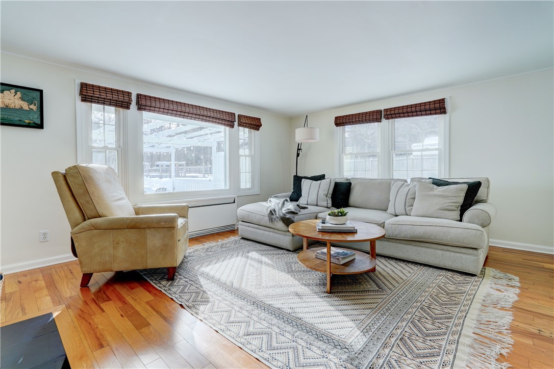 213 Ayrault Road Perinton, NY 14450 - Photo 8 of 50