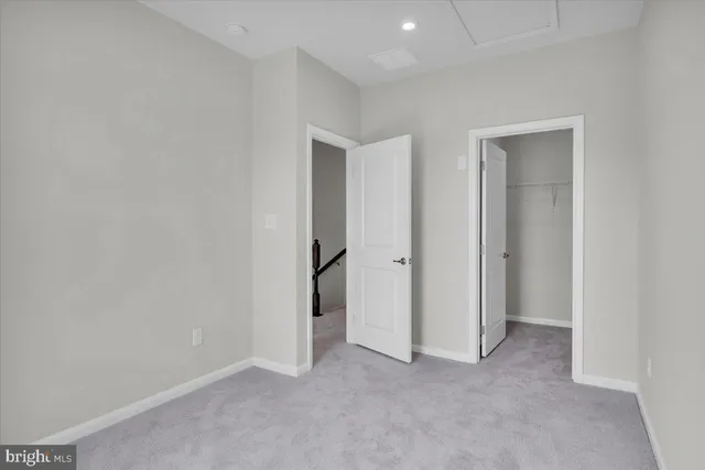 an empty room with closet