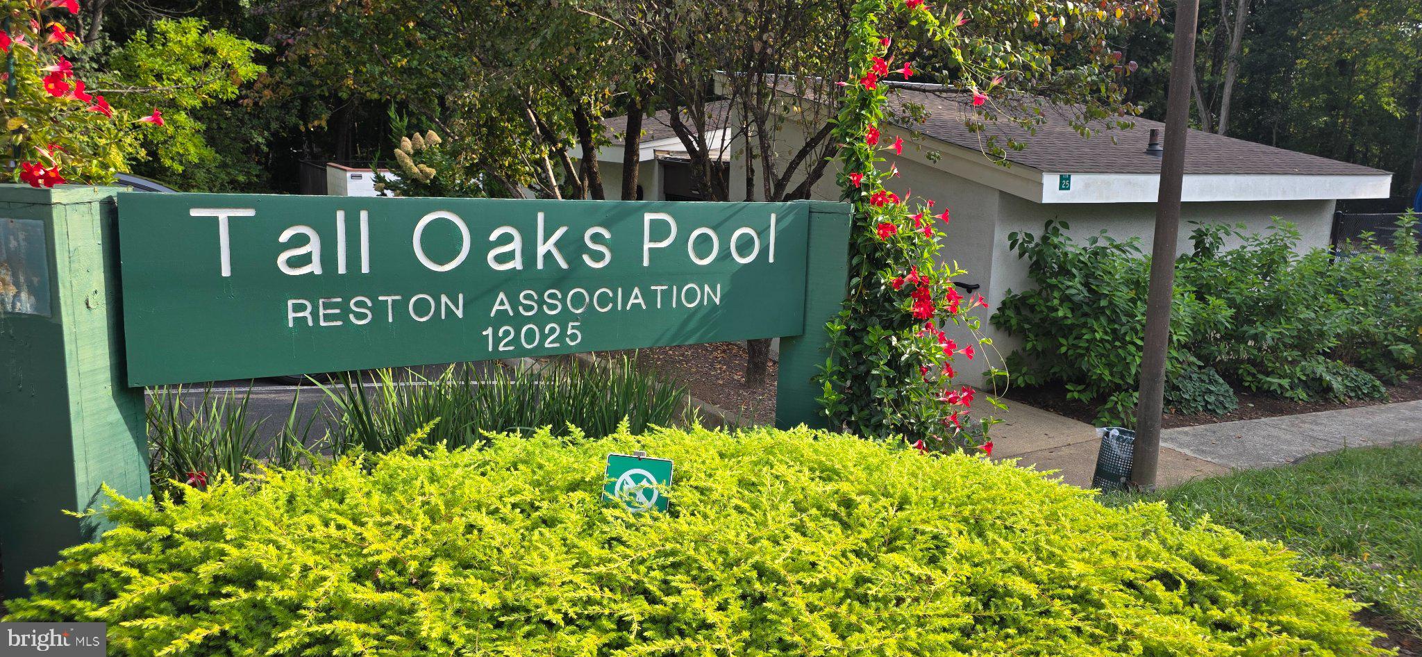 1658 Bandit Loop, Unit 2B Reston, VA 20190 - Photo 31 of 43 Reston Assoc Tall Oaks Pool w/i walking distance.