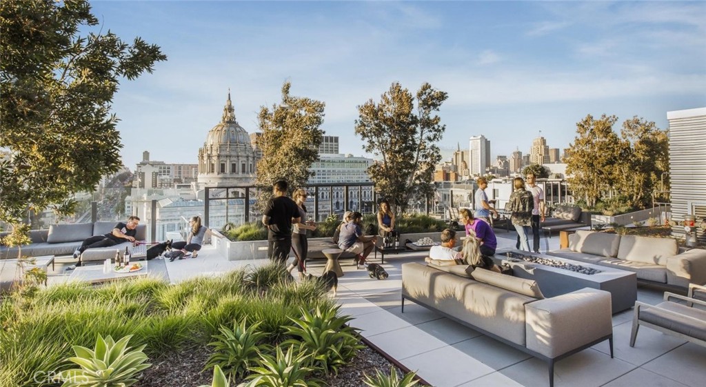 150 Van Ness Avenue, Unit 1222 San Francisco, CA 94102 - Photo 33 of 75 a view of a terrace with sitting area