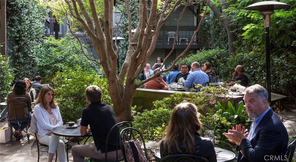 150 Van Ness Avenue, Unit 1222 San Francisco, CA 94102 - Photo 59 of 75 a view of a chairs and table in the patio