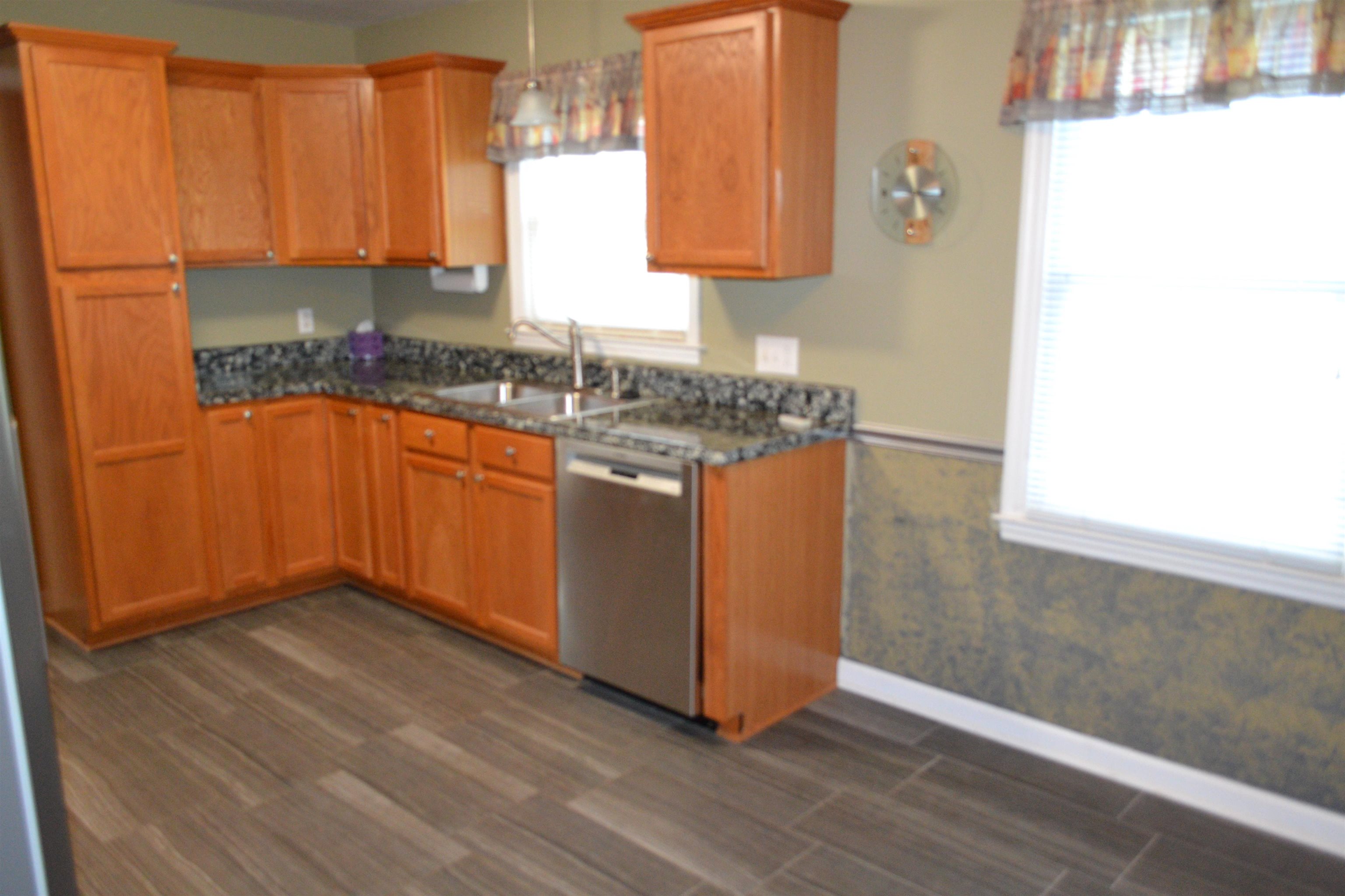 431 Farnsworth Road Spartanburg, SC 29301 - Photo 10 of 36 Gallery Image 10