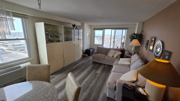 $33,000 | 9400 Atlantic Avenue, Unit 718, Margate City, NJ 08402