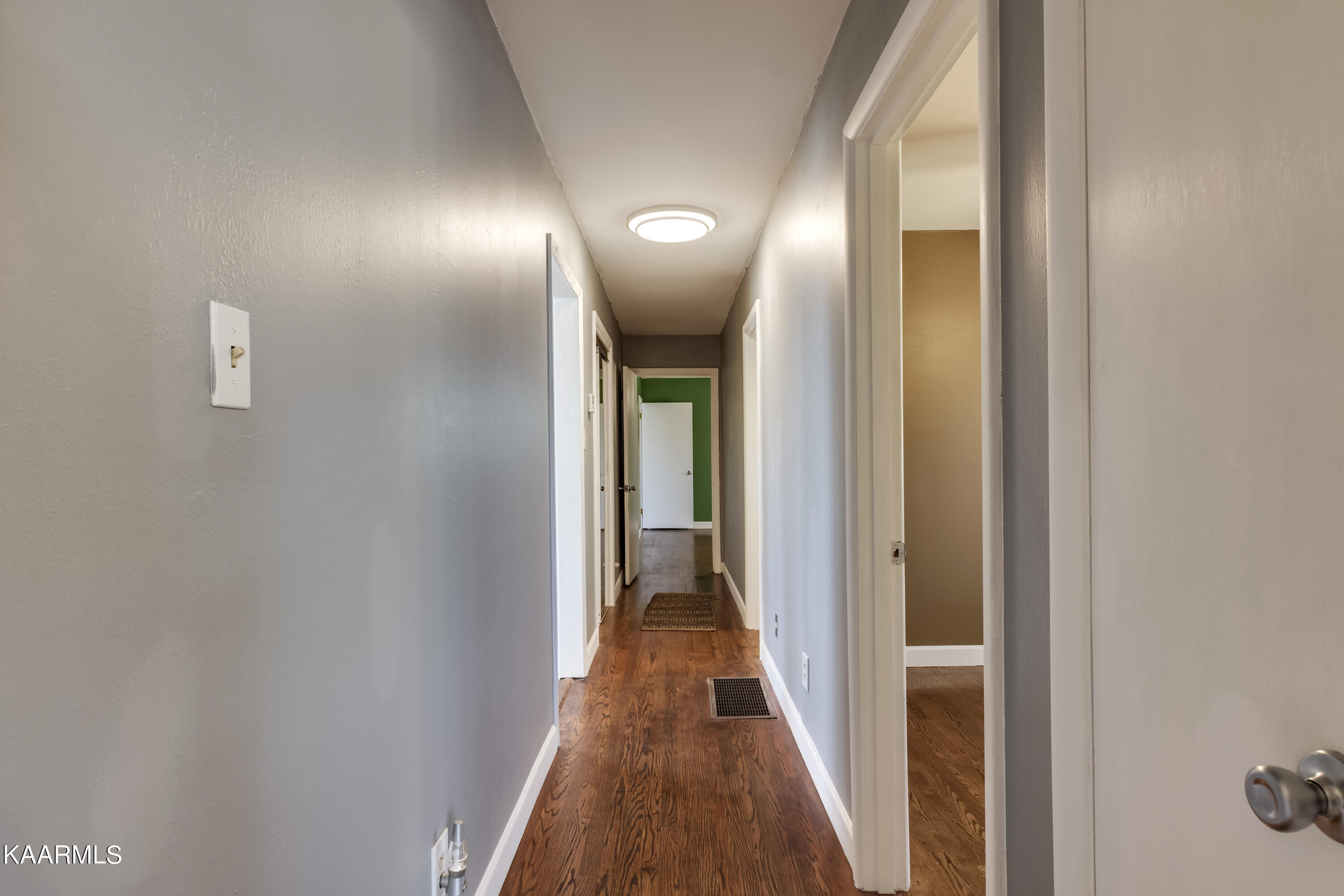 673 Chilhowee School Road Seymour, TN 37865 - Photo 14 of 47 14_ChilhoweeSchoolRoad_673_Hall01