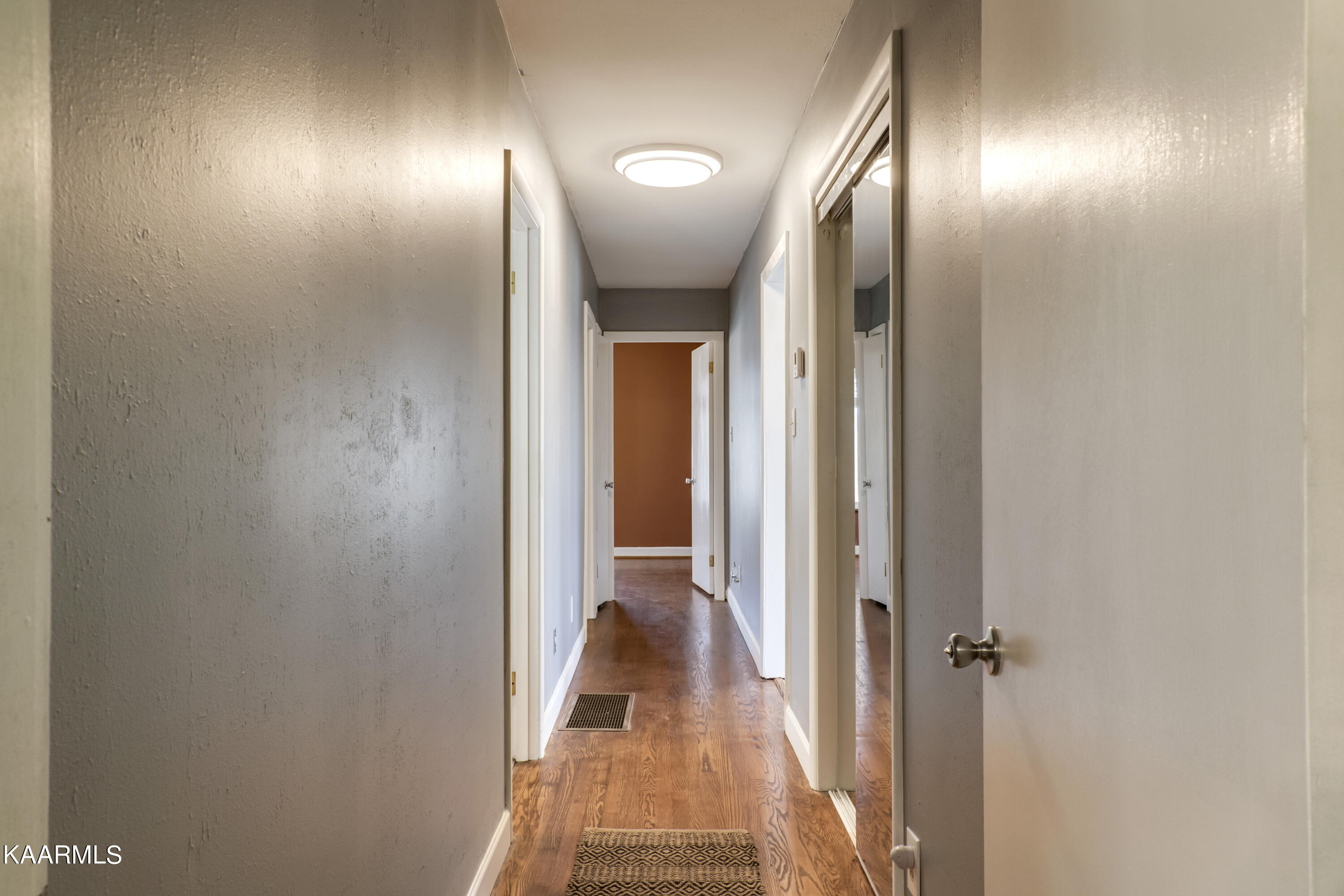 673 Chilhowee School Road Seymour, TN 37865 - Photo 18 of 47 18_ChilhoweeSchoolRoad_673_Hall02