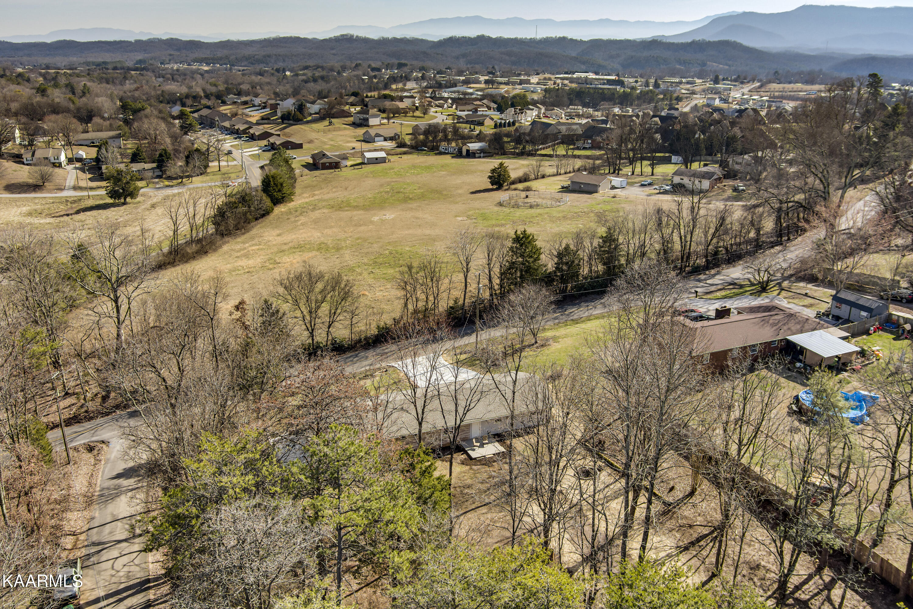 673 Chilhowee School Road Seymour, TN 37865 - Photo 41 of 47 41_ChilhoweeSchoolRoad_673_BackElevated