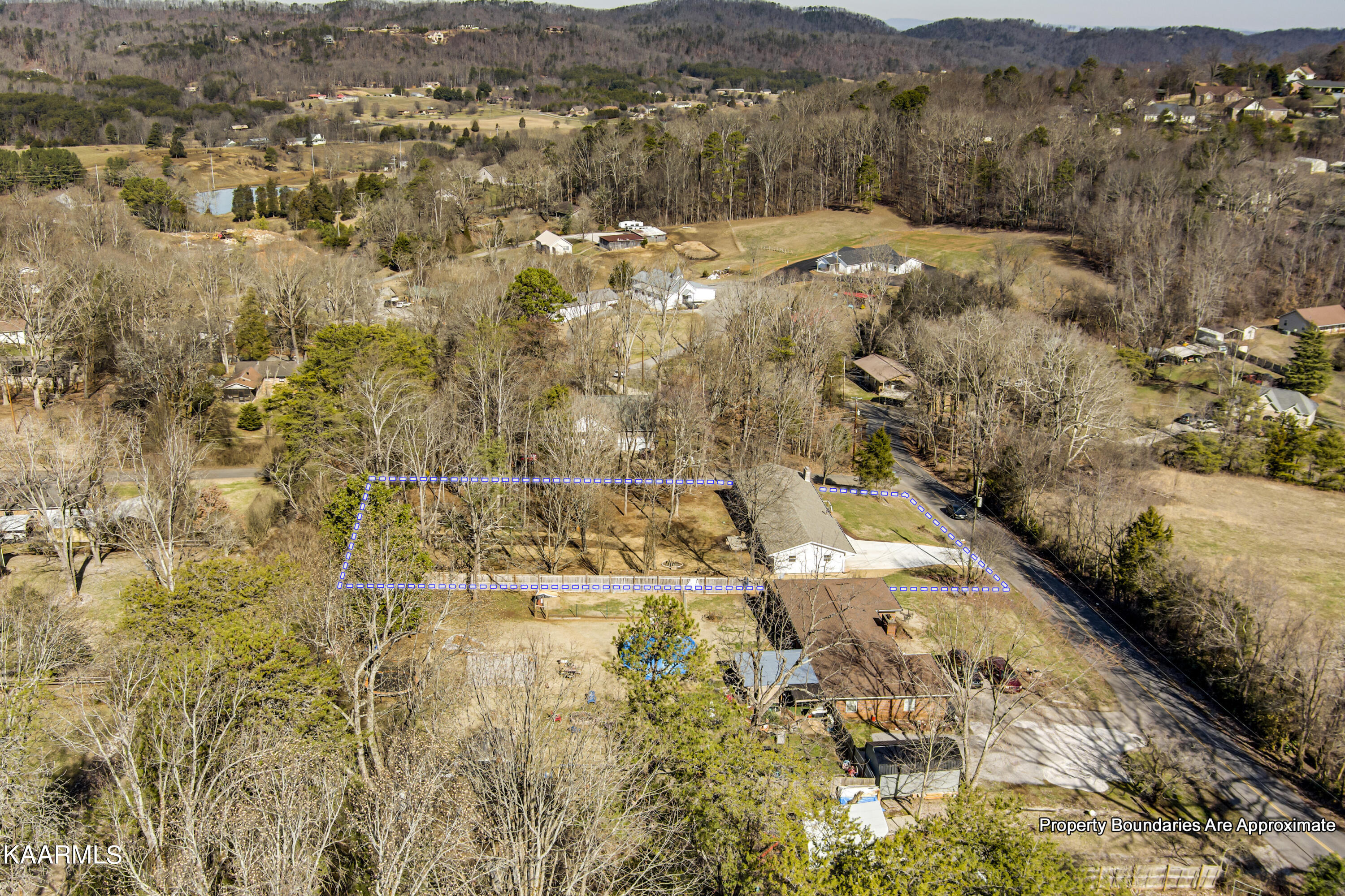 673 Chilhowee School Road Seymour, TN 37865 - Photo 46 of 47 46_ChilhoweeSchoolRoad_673_Birdseye_N