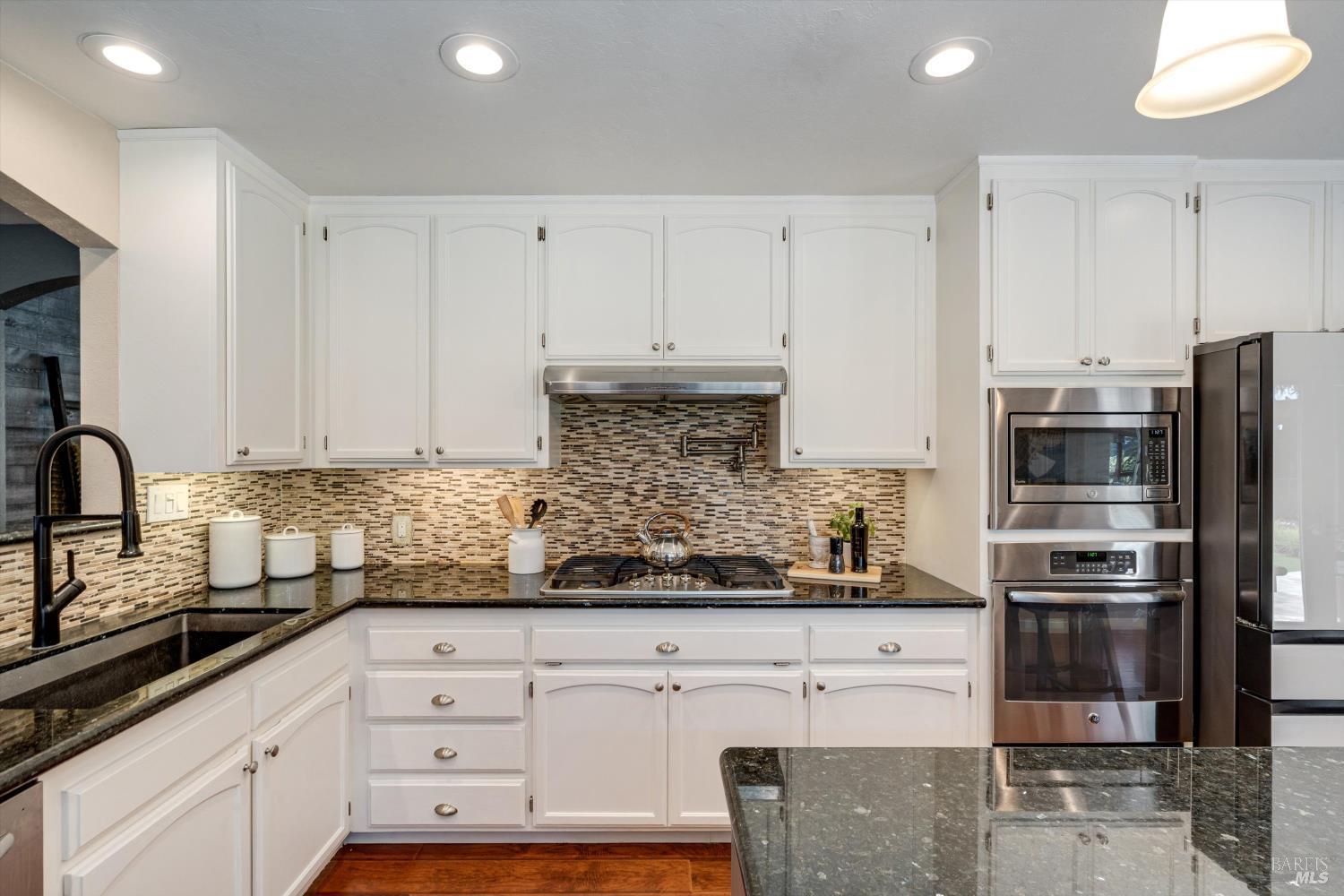 419 Mayfield Drive Santa Rosa, CA 95403 - Photo 39 of 98
