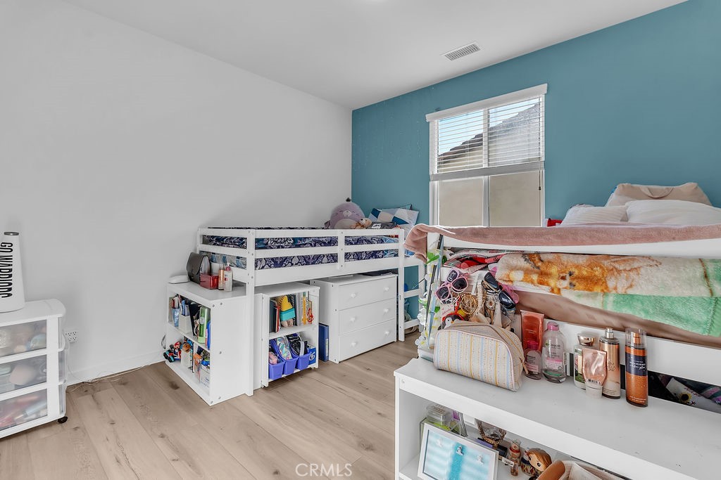 18100 Tableau Way Saugus, CA 91350 - Photo 33 of 49