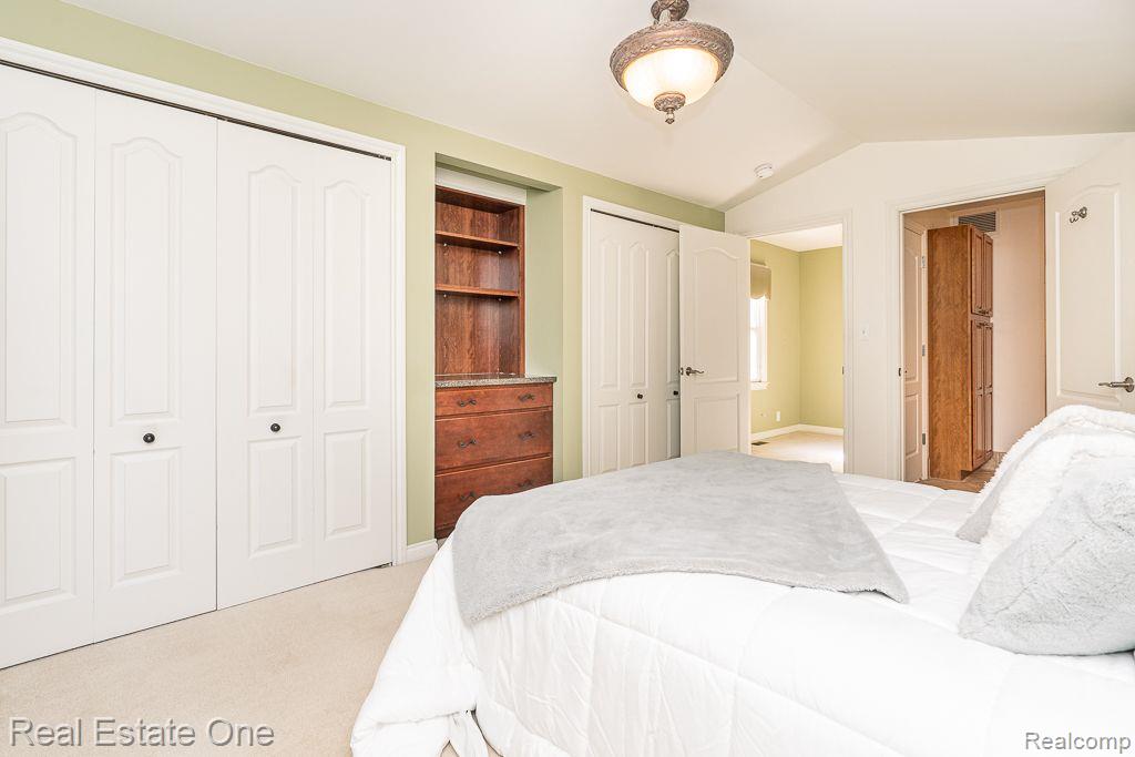 508 Quarter Street Rochester, MI 48307 - Photo 15 of 29